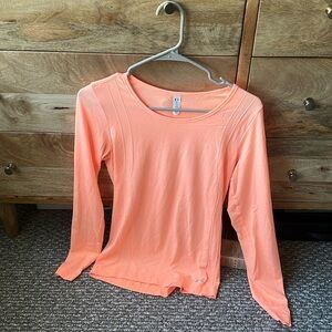 Under Armour Women’s long sleeve shirt orange size S
